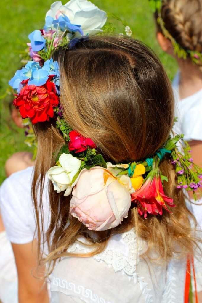 flower wreaths, may pole, may faire