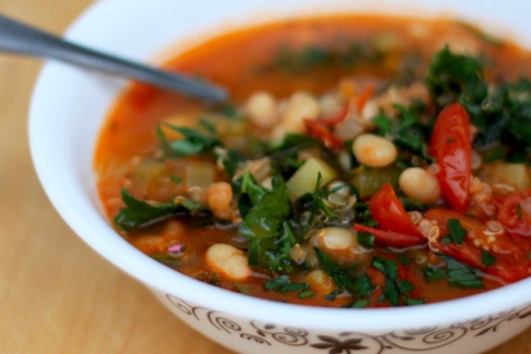 White Bean and Roasted Tomato Soup